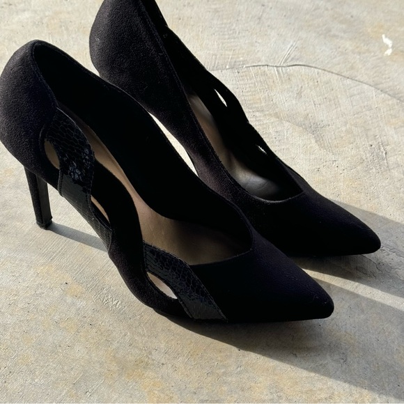 Fioni black suede and snake twist high  Heels - Picture 4 of 7